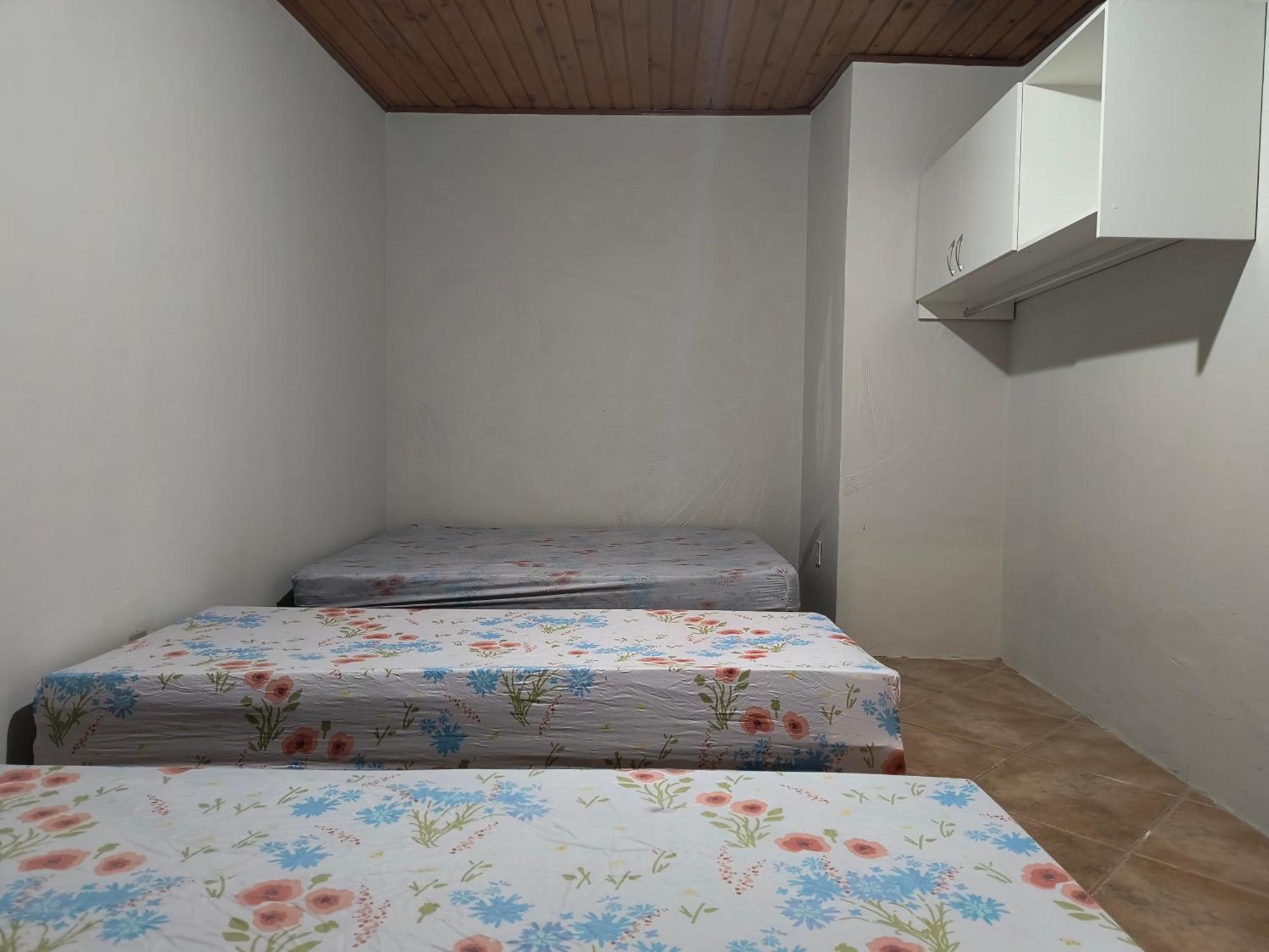 Casa De Completa Em 04 Ate 5 Pessoas Apartamento *